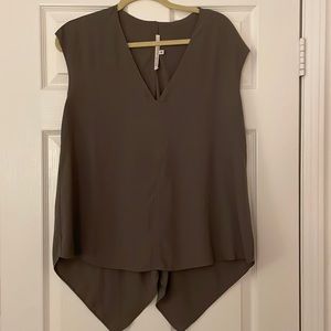 Sleeveless dark green top